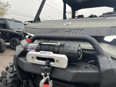 2026 Can-Am Defender MAX X mr HD11 with half-doors - Photo 14