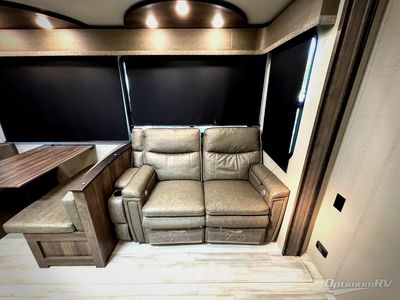 2022 Grand Design Solitude S-Class - Photo 18