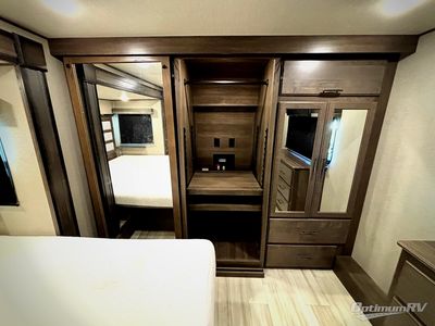 2022 Grand Design Solitude S-Class - Photo 10