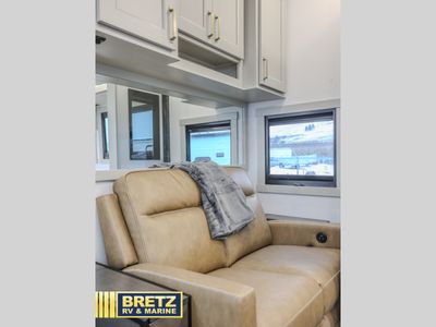 2026 Brinkley Model G - Photo 8
