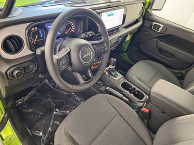 2026 Jeep Wrangler - Photo 10