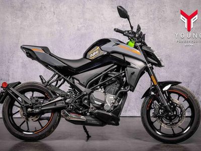 2023 CFMOTO 300NK - Photo 1