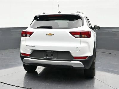 2024 Chevrolet Trailblazer — interior view