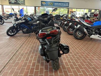2025 Yamaha XMAX - Photo 6