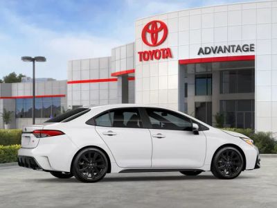 2026 Toyota Corolla — photo 13 view