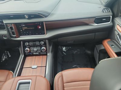 2024 GMC Yukon - Photo 17