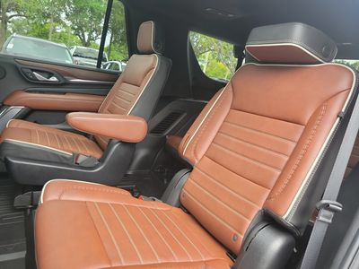 2024 GMC Yukon - Photo 12