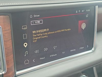 2024 GMC Yukon - Photo 30
