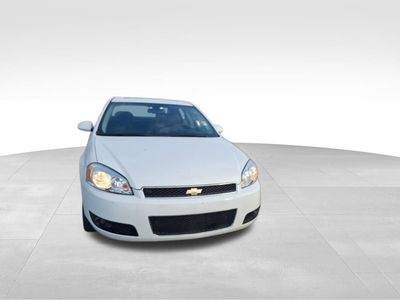 2014 Chevrolet Impala Limited - Photo 5