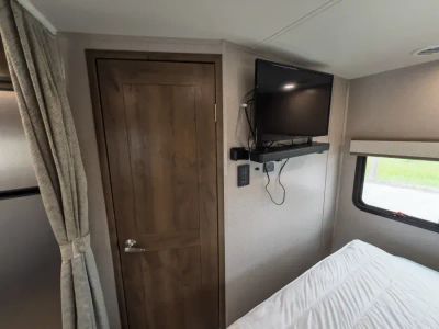 2021 Dynamax ISATA 3 — photo 14 view