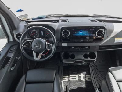 2021 Dynamax ISATA 3 — side profile view