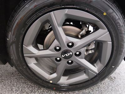 2025 Kia K4 - Photo 10