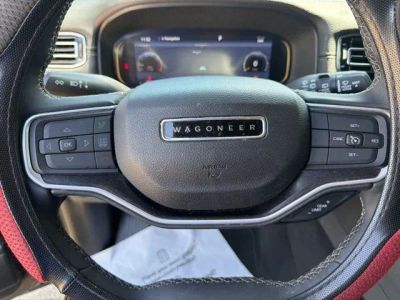 2023 Jeep Wagoneer - Photo 12