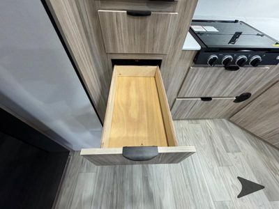2025 Winnebago Access - Photo 32