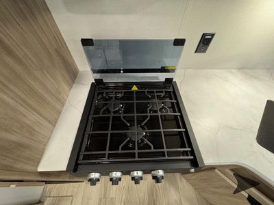 2025 Winnebago Access - Photo 36