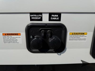2025 Winnebago Access - Photo 14