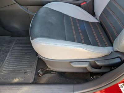 2021 Nissan Kicks - Photo 12