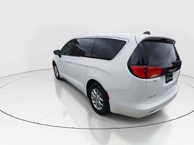 2024 Chrysler Voyager - Photo 5