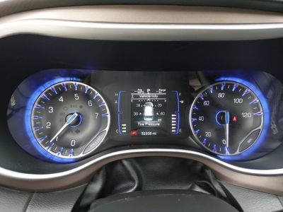 2024 Chrysler Voyager - Photo 14