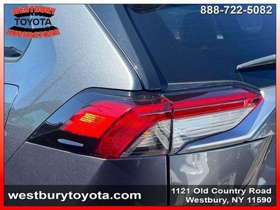 2021 Toyota RAV4 Hybrid - Photo 9