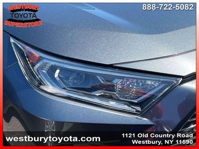 2021 Toyota RAV4 Hybrid - Photo 7