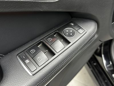 2014 Mercedes-Benz E-Class - Photo 12