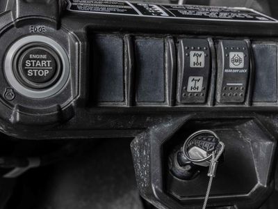 2022 Can-Am Commander MAX DPS - Photo 18