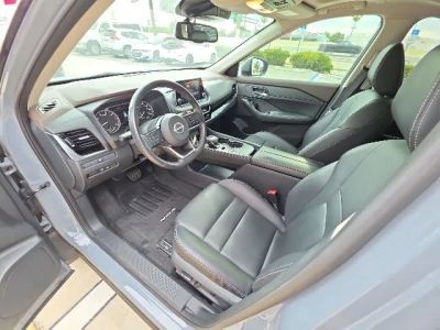 2023 Nissan Rogue — photo 12 view