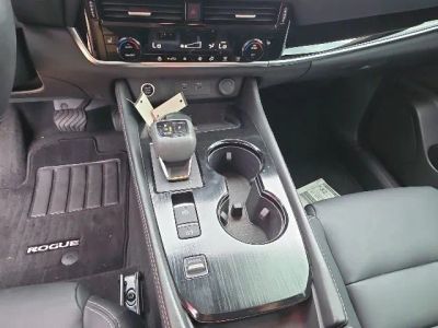 2023 Nissan Rogue — photo 19 view