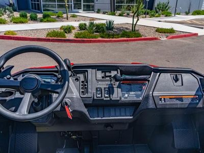 2025 Honda Pioneer 1000-5 - Photo 12