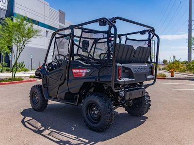 2025 Honda Pioneer 1000-5 - Photo 5