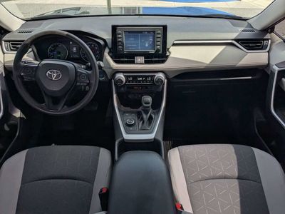 2022 Toyota RAV4 Hybrid - Photo 13