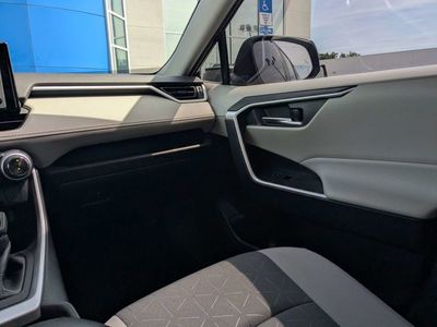2022 Toyota RAV4 Hybrid - Photo 16