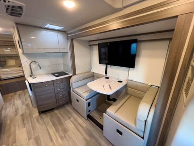 2026 Thor Motor Coach DELANO - Photo 7