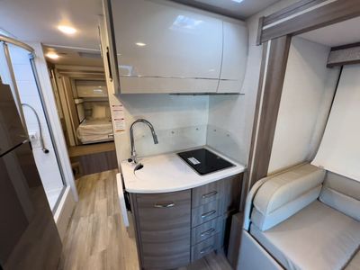 2026 Thor Motor Coach DELANO - Photo 11