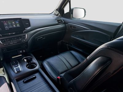 2023 Honda Passport - Photo 19
