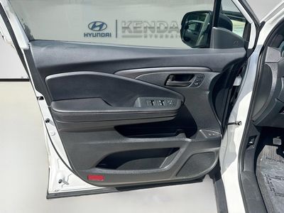 2023 Honda Passport - Photo 17
