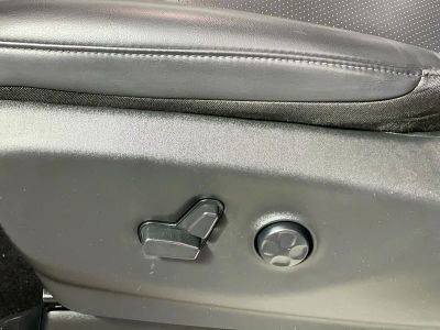 2023 Chrysler Pacifica — photo 13 view