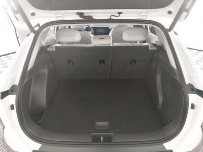 2024 Hyundai Kona — photo 11 view