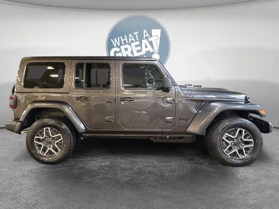 2026 Jeep Wrangler — side profile view