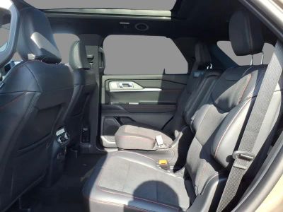 2026 Ford Explorer — detail view