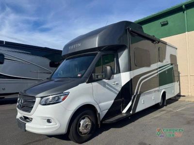 2023 Tiffin Motorhomes Wayfarer — side profile view