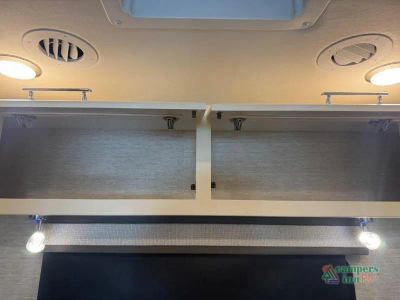 2023 Tiffin Motorhomes Wayfarer — photo 41 view