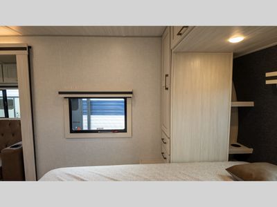 2025 Forest River RV Surveyor Legend - Photo 16