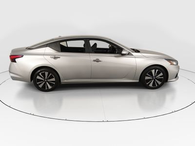2022 Nissan Altima - Photo 8