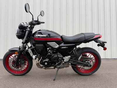 2026 Kawasaki Z650RS ABS - Photo 4