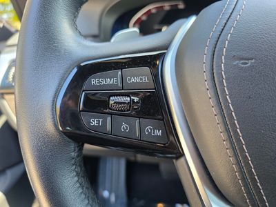 2023 BMW 5 Series — photo 27 view
