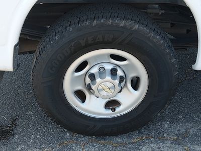 2022 Chevrolet Express Cargo Van - Photo 10