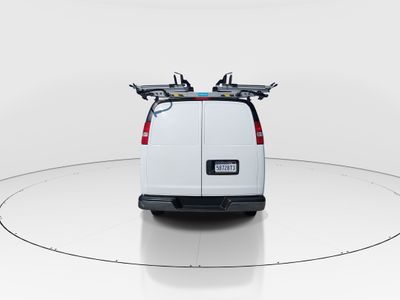 2022 Chevrolet Express Cargo Van - Photo 6
