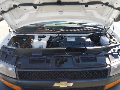2022 Chevrolet Express Cargo Van - Photo 9